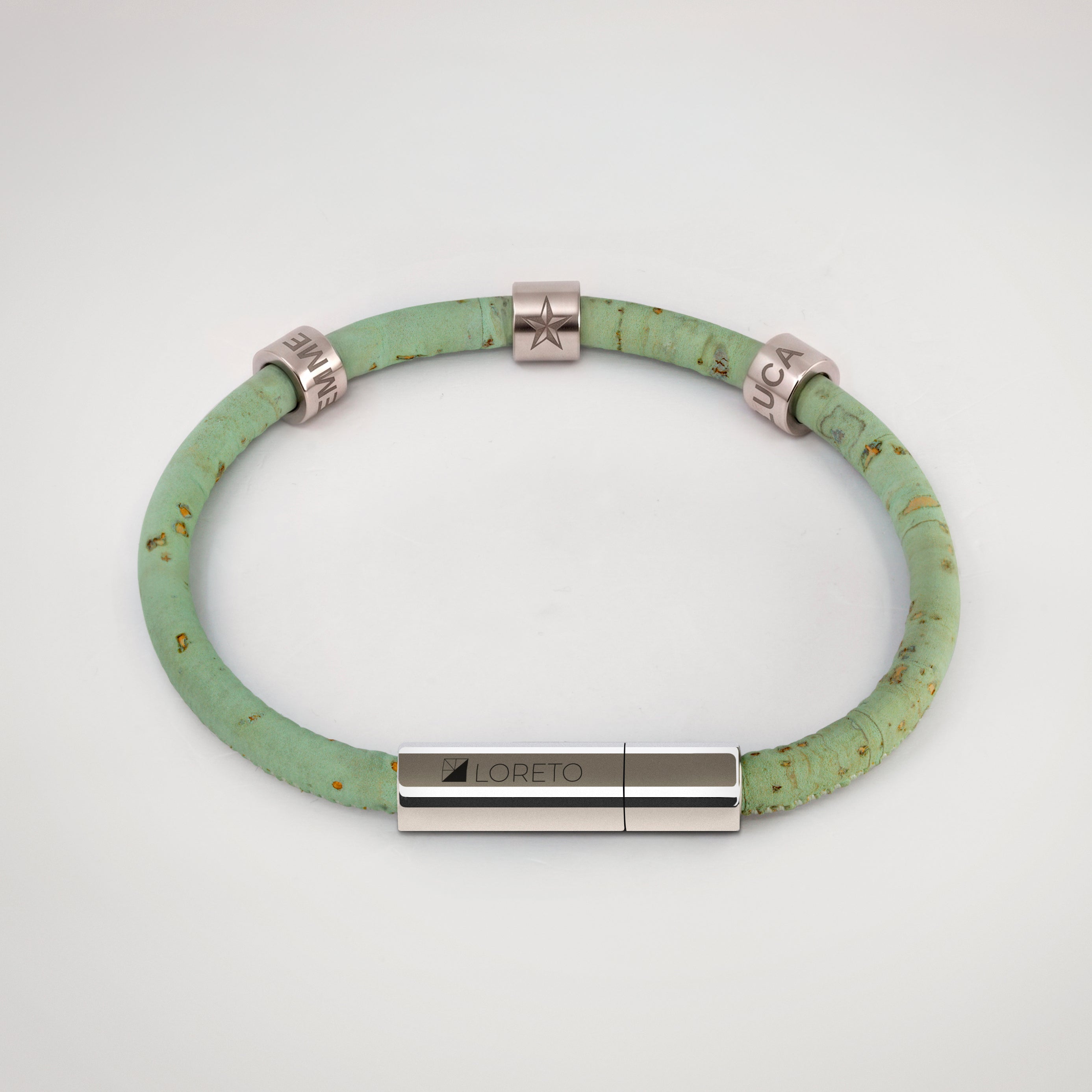 Pulsera verde simple de fibra natural de alcornoque y titanio