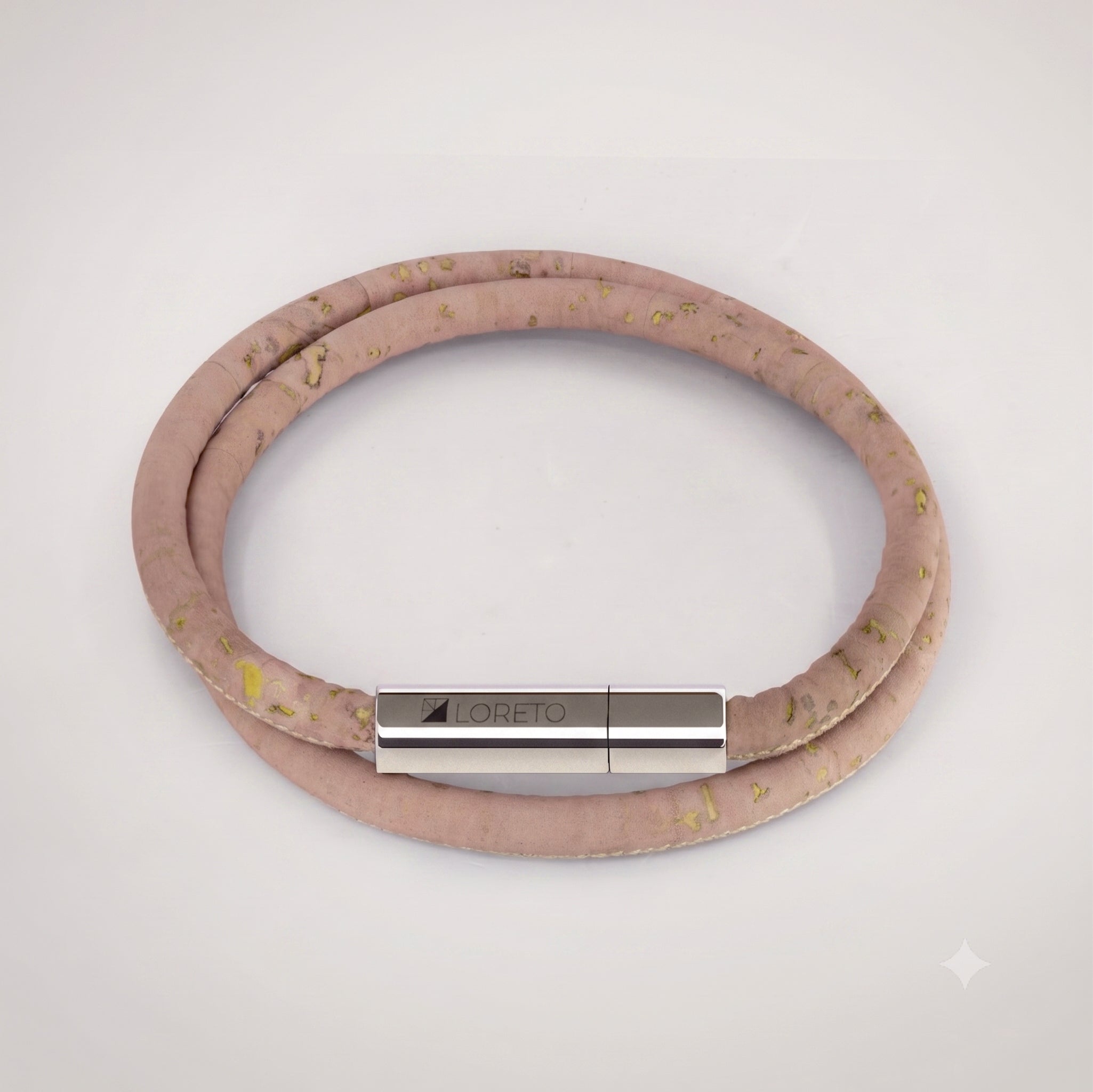 Pulsera rosa doble de fibra natural de alcornoque y titanio