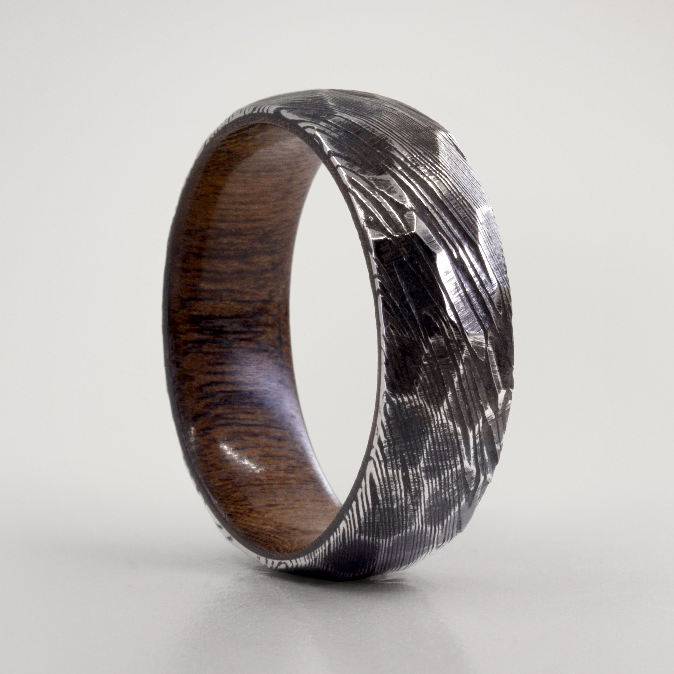 ANILLO MARTILLADO DAMASCO & MADERA - 📣 SALE