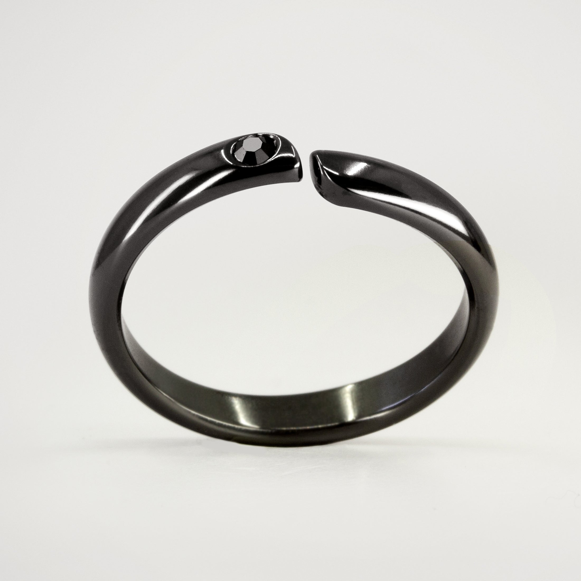 Anillo split zirconio con cristal negro