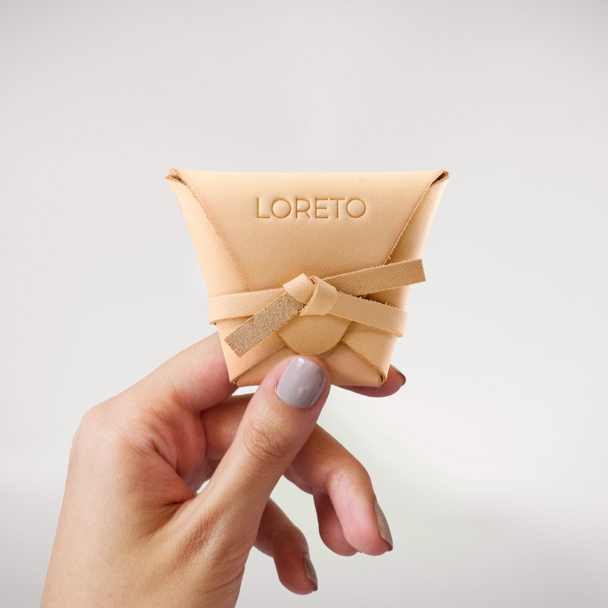 Anillo concreto y madera QUO