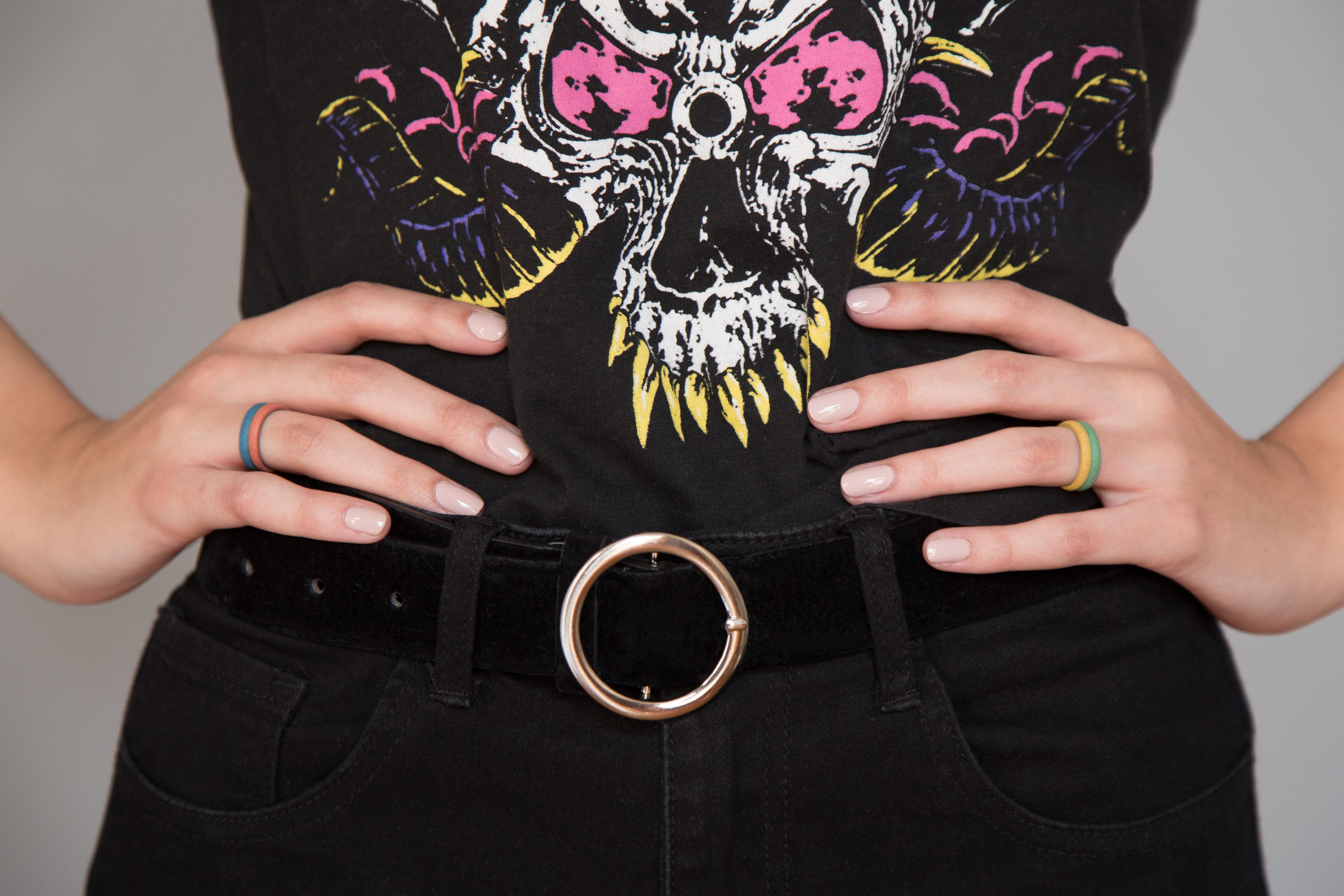 Anillo concreto azul