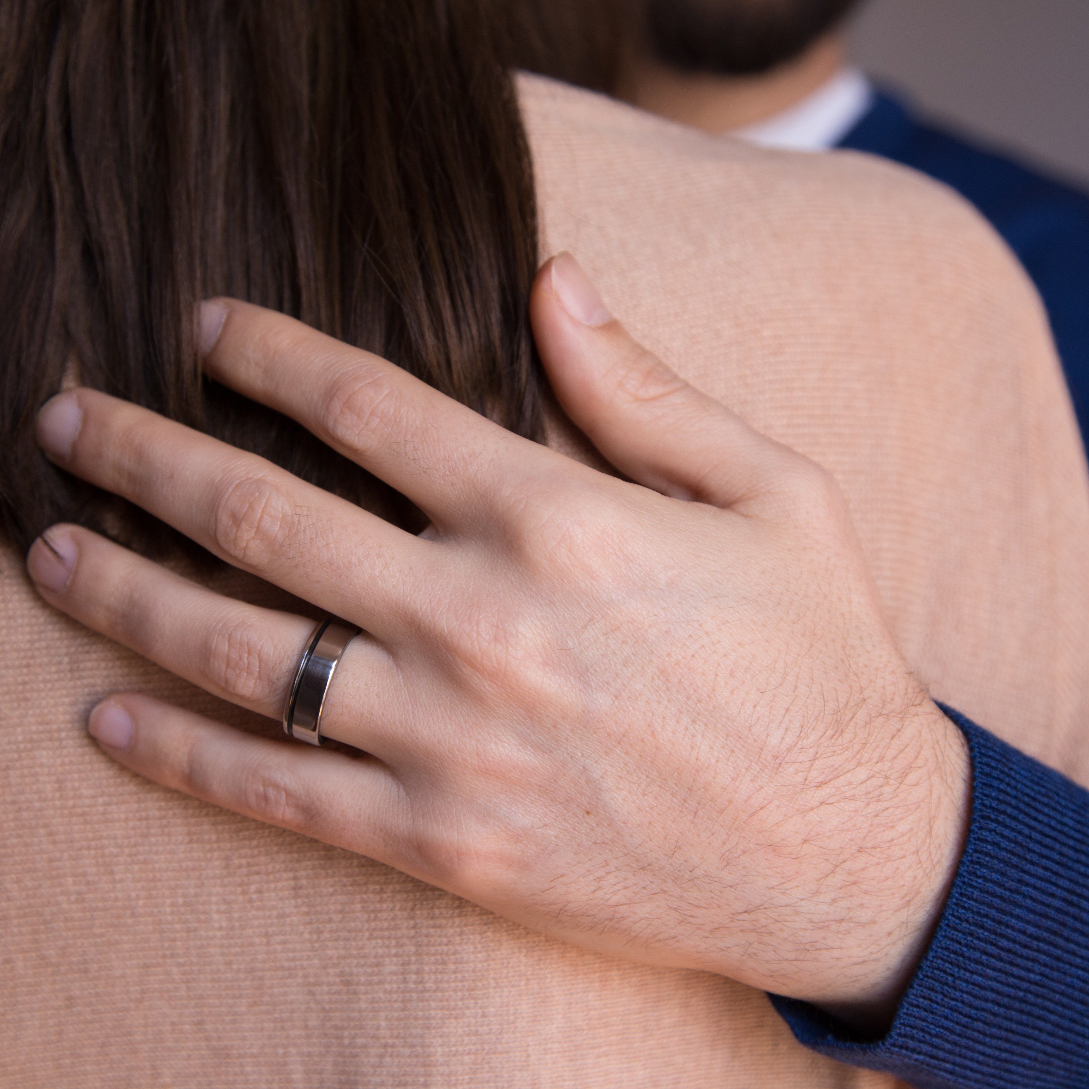 Set alianzas bajorrelieve titanio y carbon