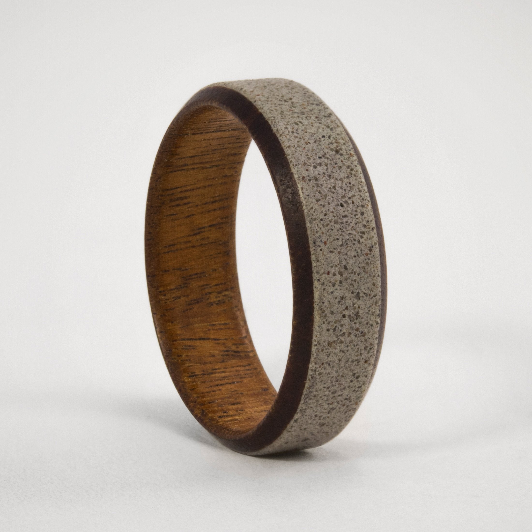 Anillo concreto gris y madera - 📣 SALE