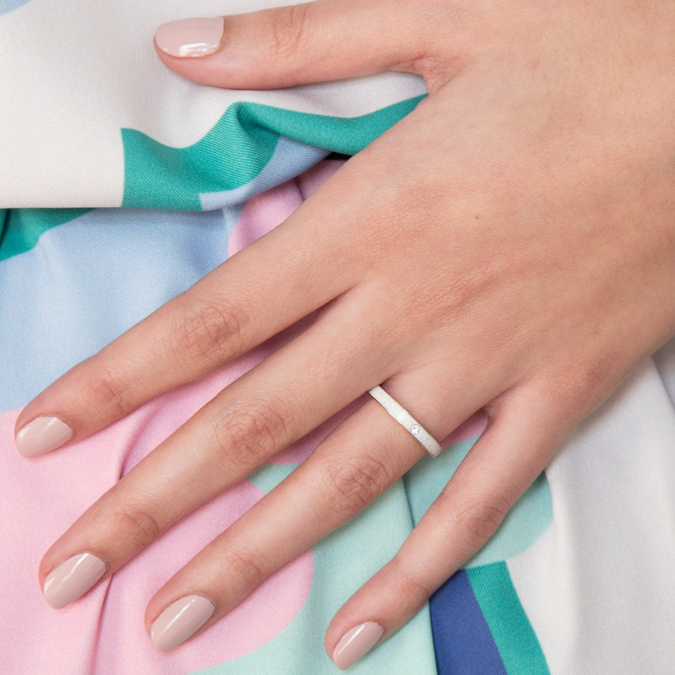 Anillo carrara y oro