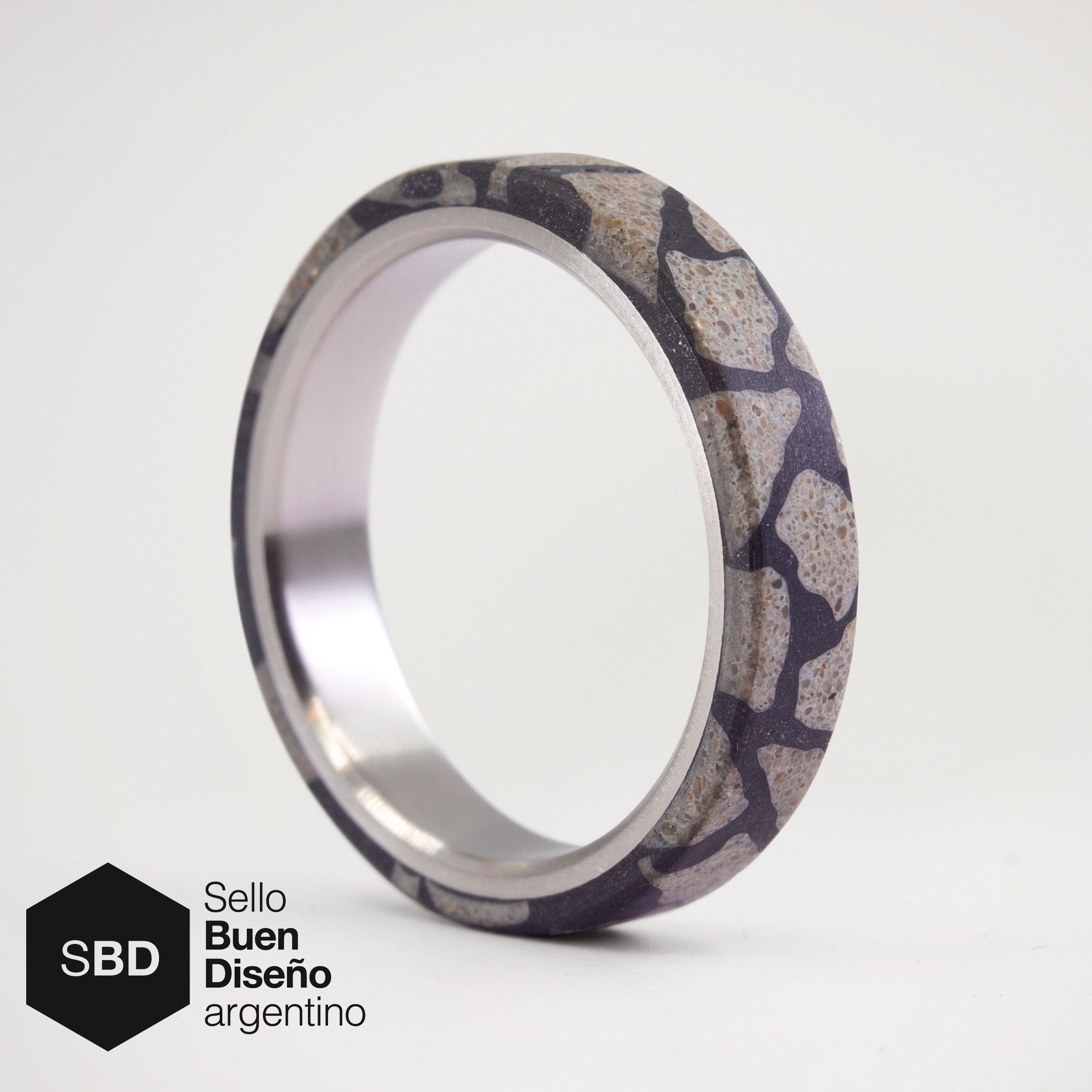 Anillo terrazzo gris