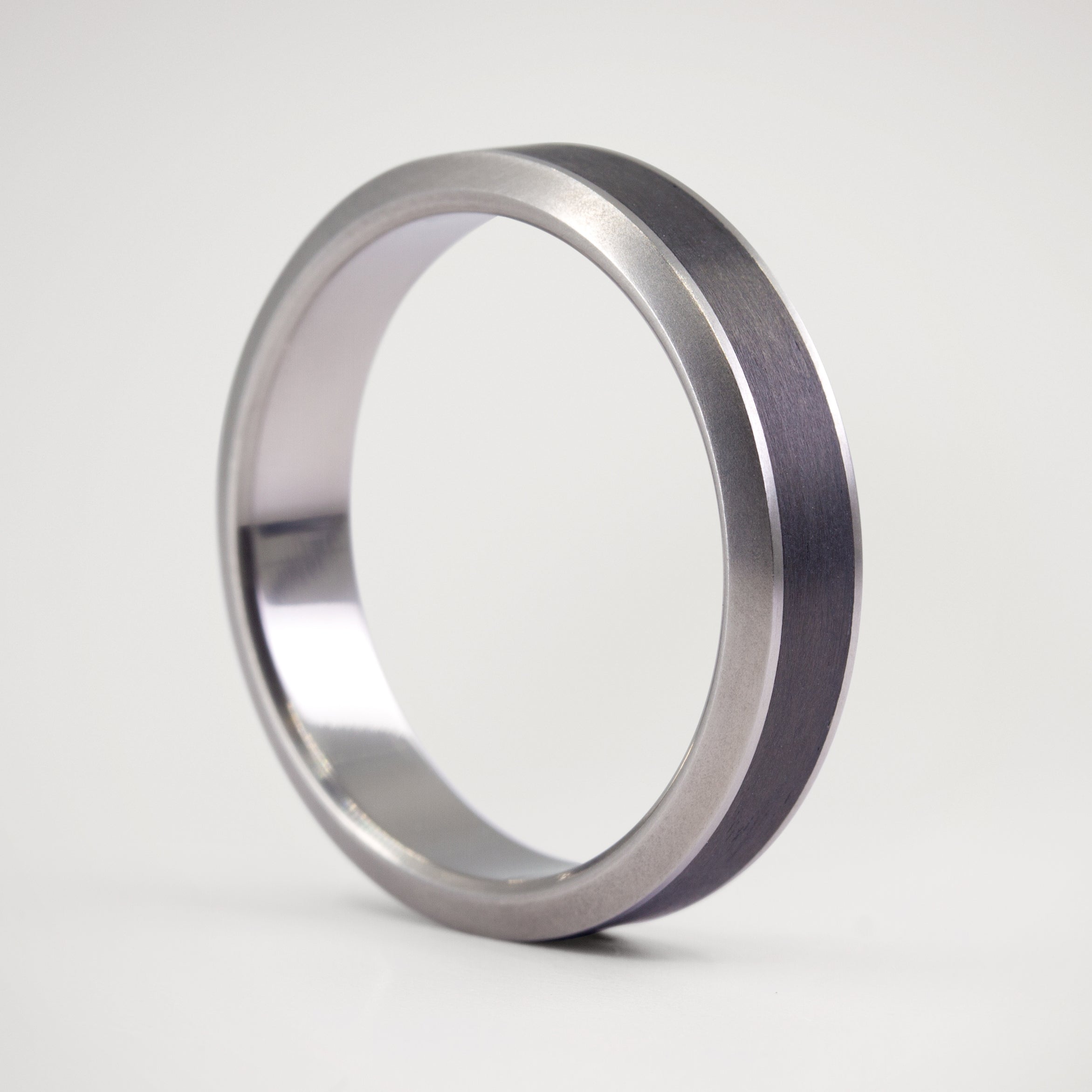 Anillo parallels bisel