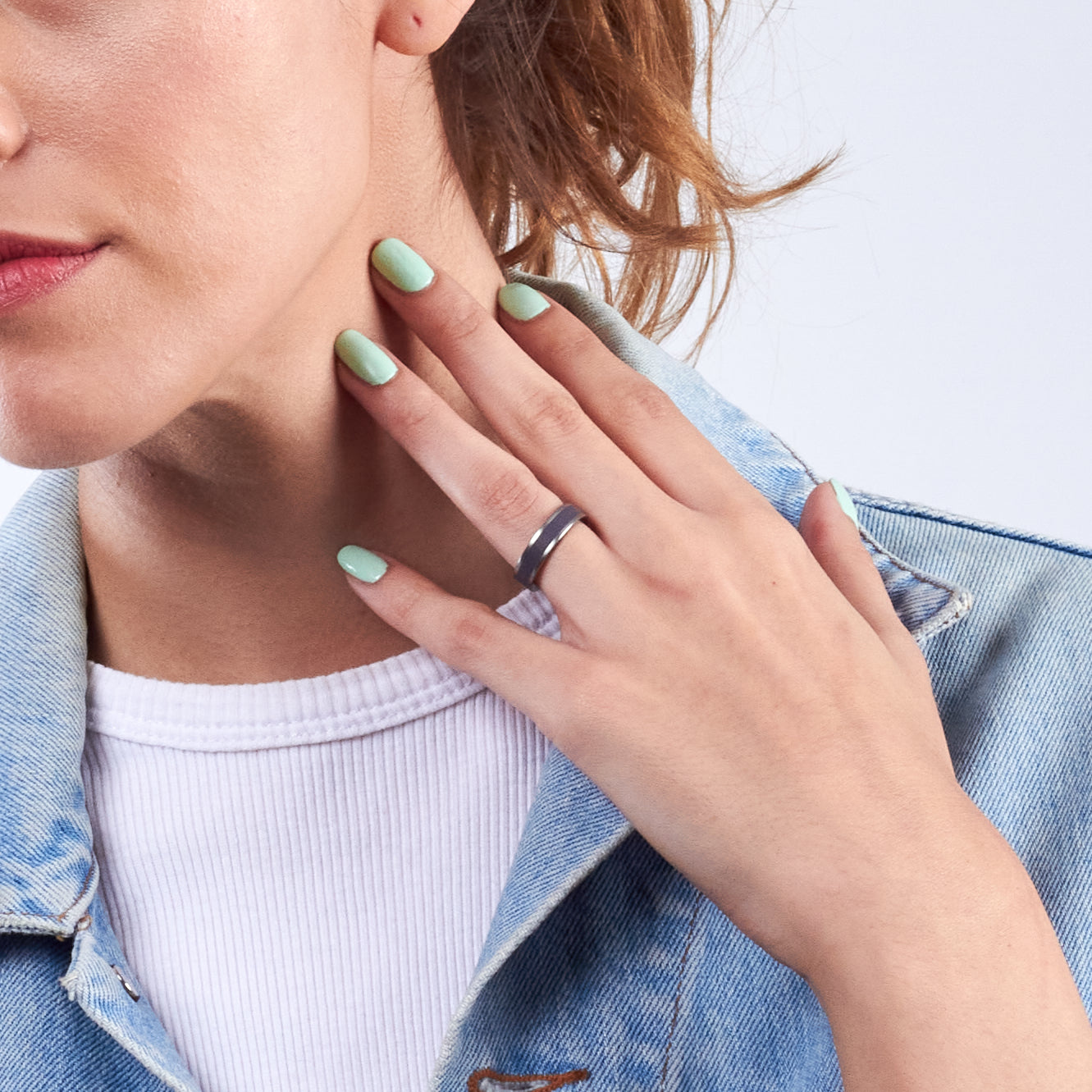 Anillo parallels violeta