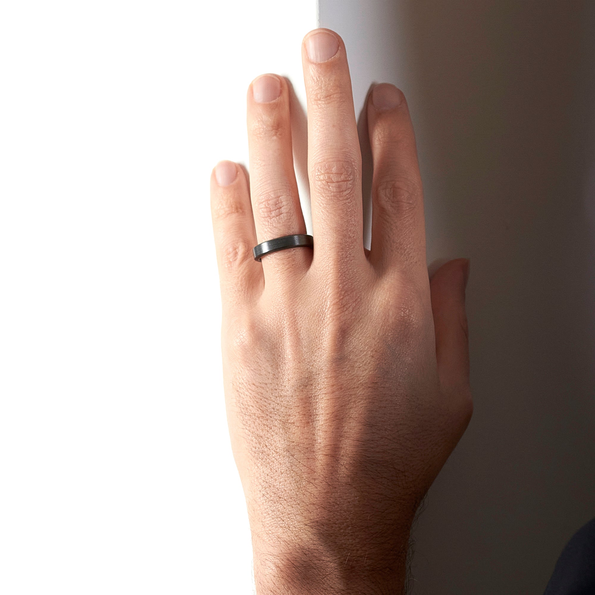 Set alianzas zirconio cepillado con diamante de oro