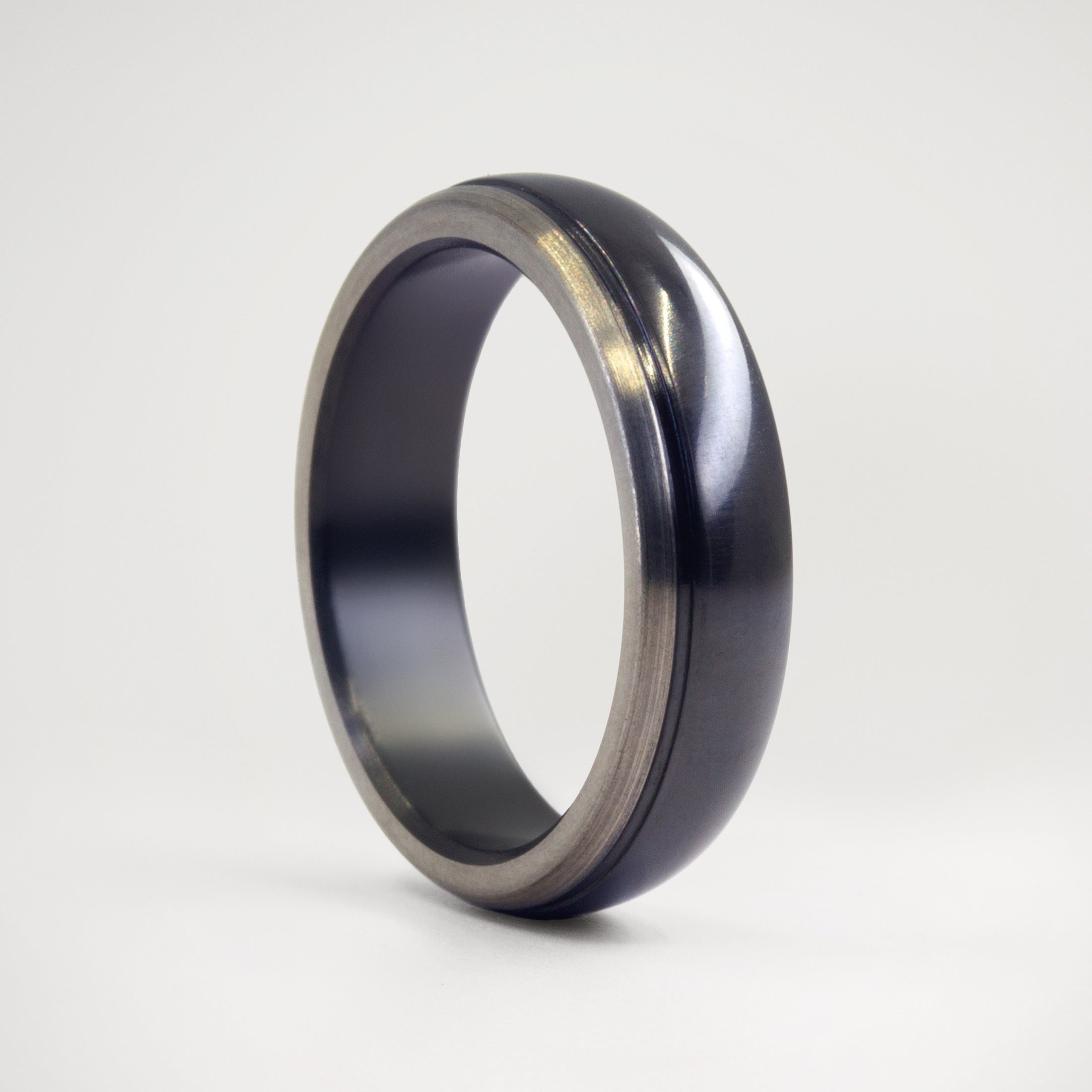 Anillo zirconium combinado negro y plateado
