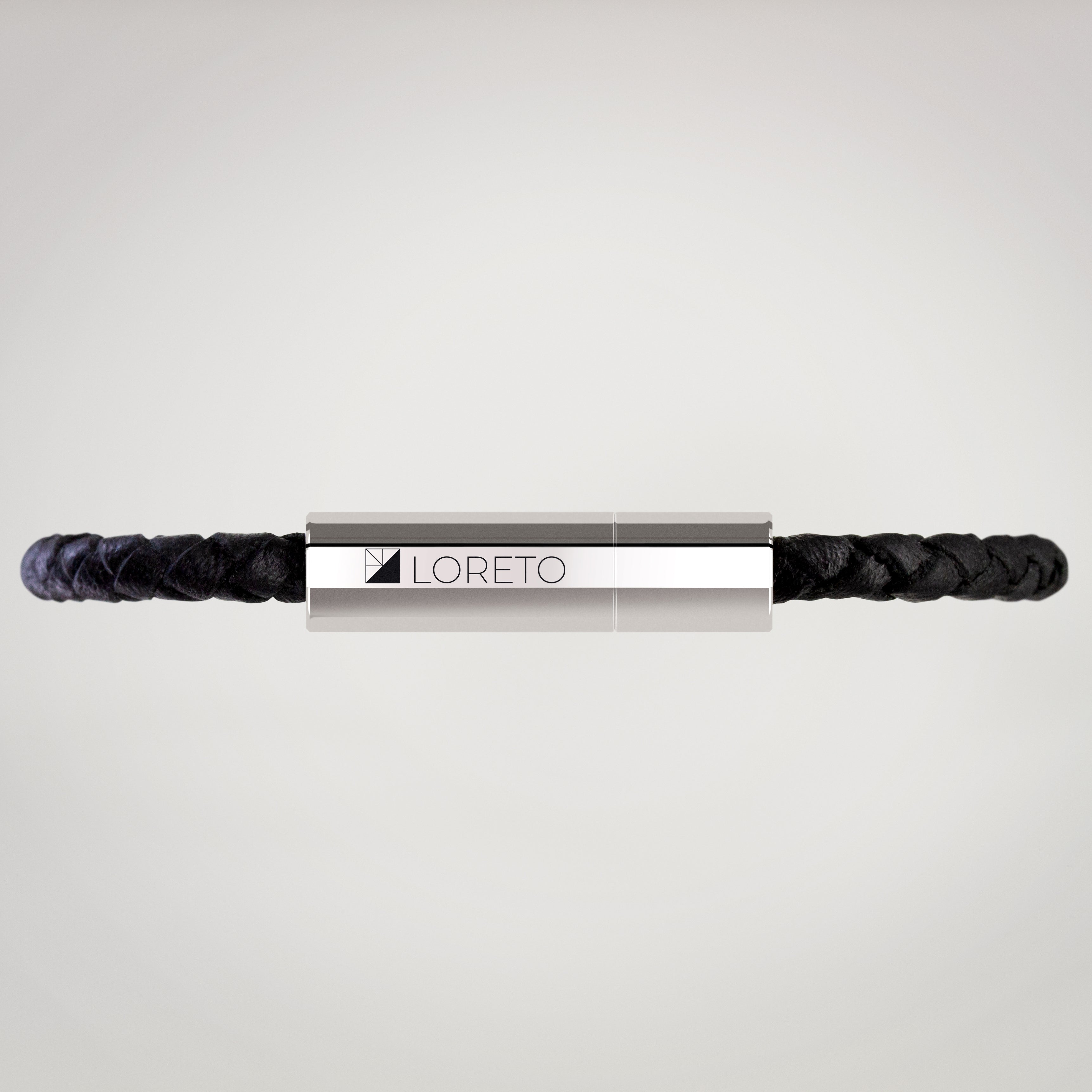 Pulsera trenza simple de cuero negro 100% argentino y titanio