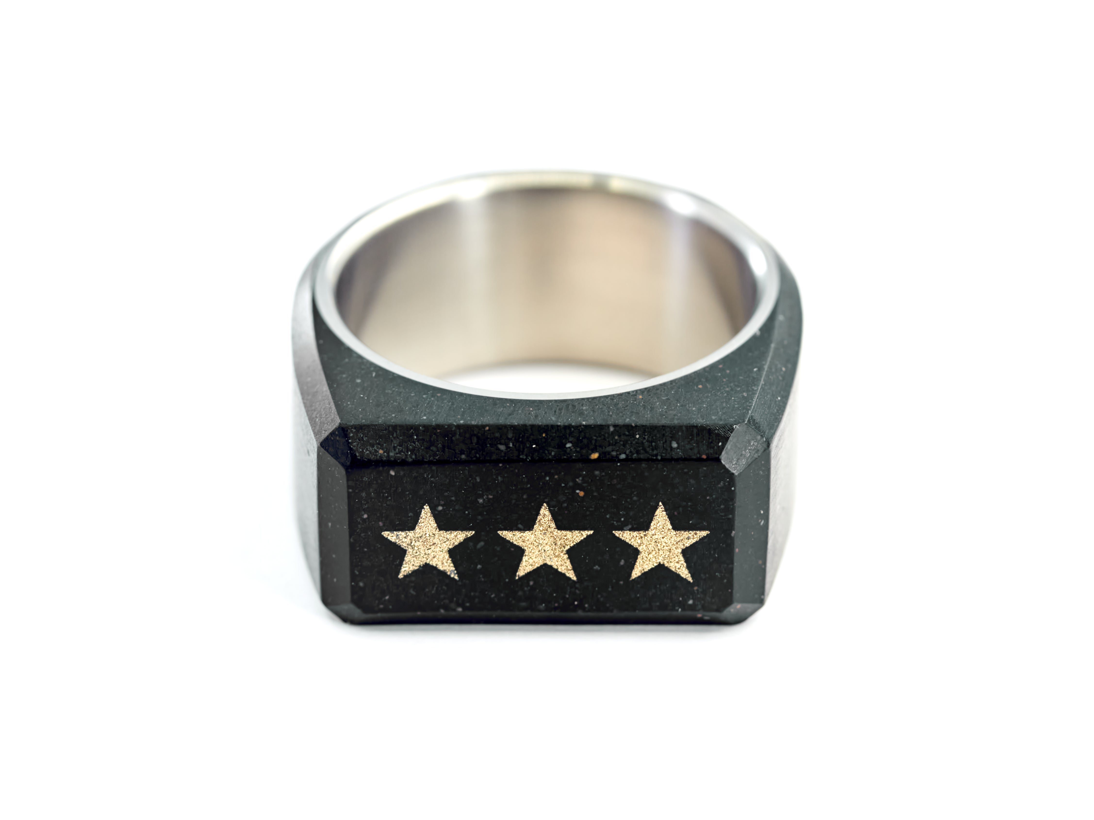 Anillo Negro 3 Estrellas