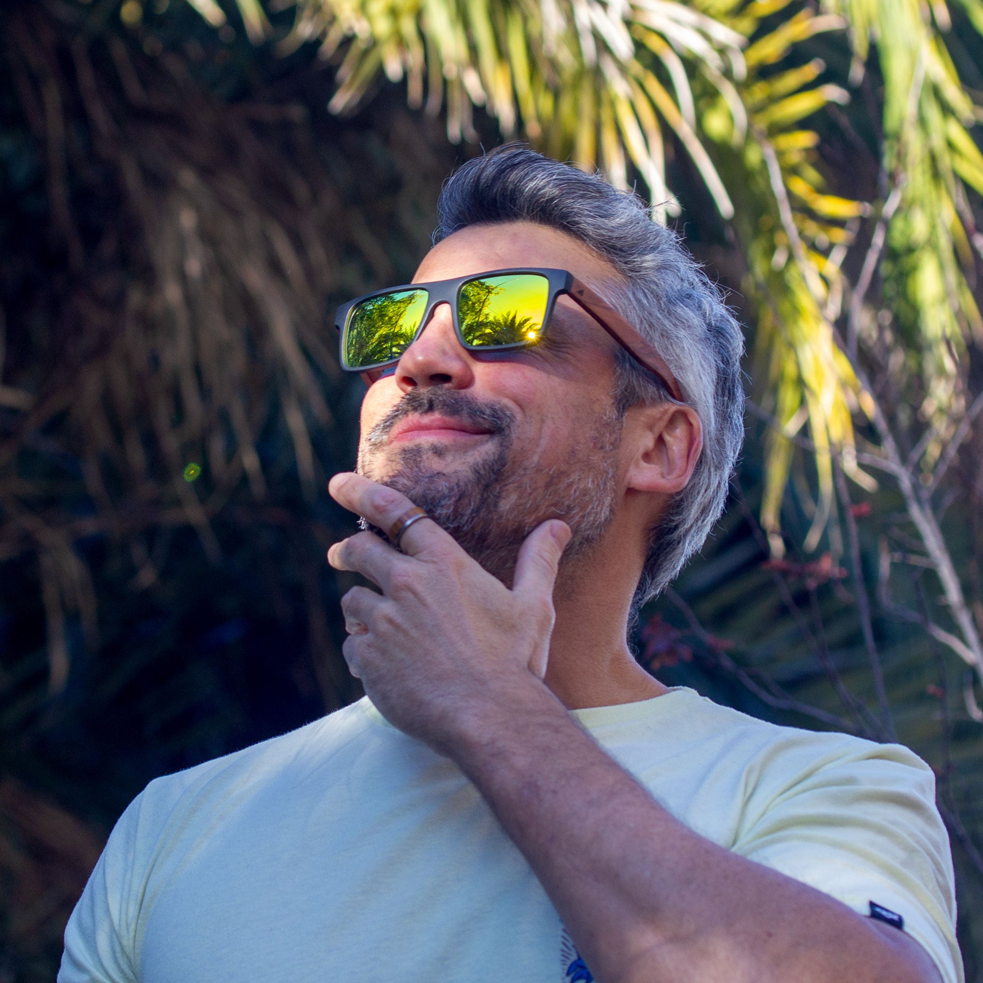 LENTES DE SOL ESPEJADOS DE MADERA