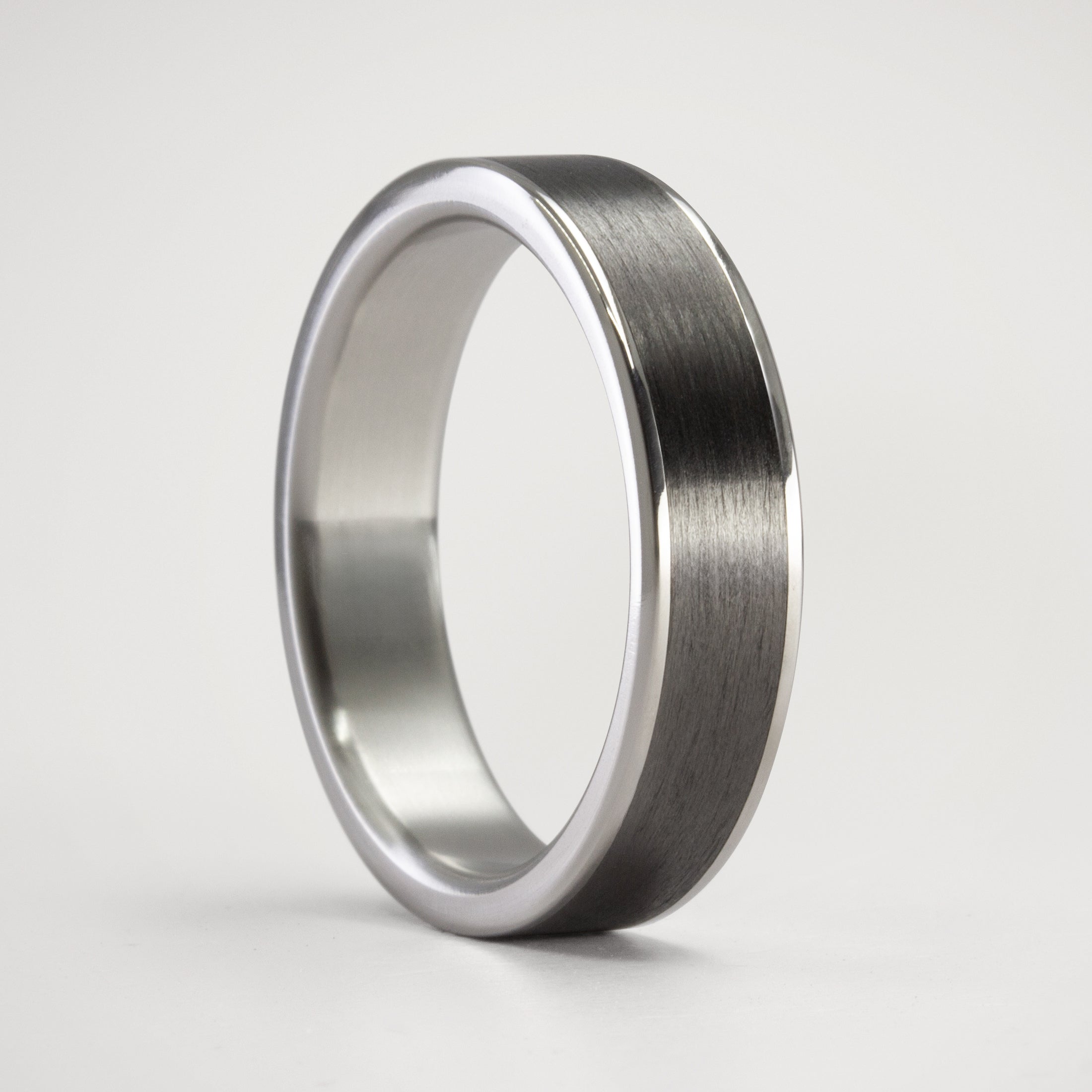 Anillo parallels classic